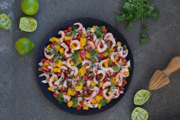 Ceviche med mango och räkor