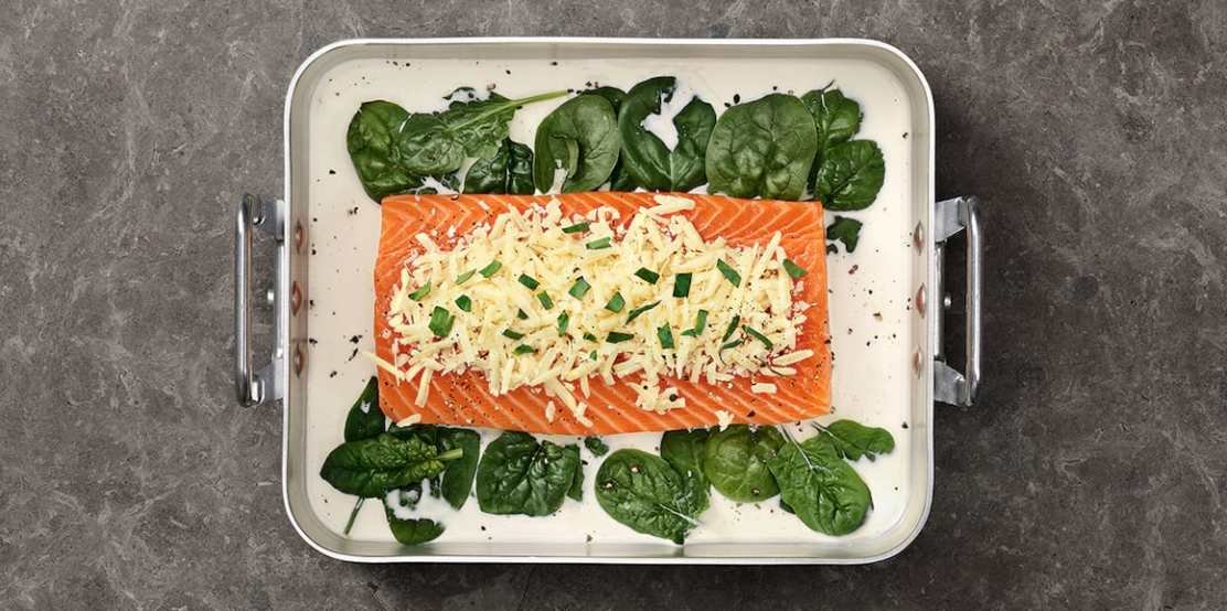 Ispanaklı, Krema ve Parmesanlı Norveç Somonu